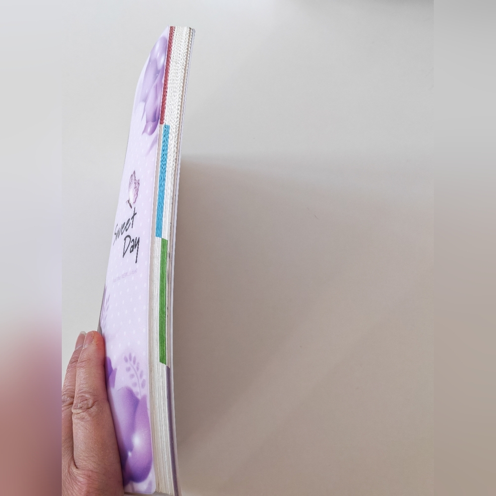Sweet Dsy Notebook - Picture 3 of 8